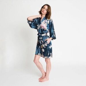 Kim + Ono Chrysanthemum & Crane Navy Kimono Robe